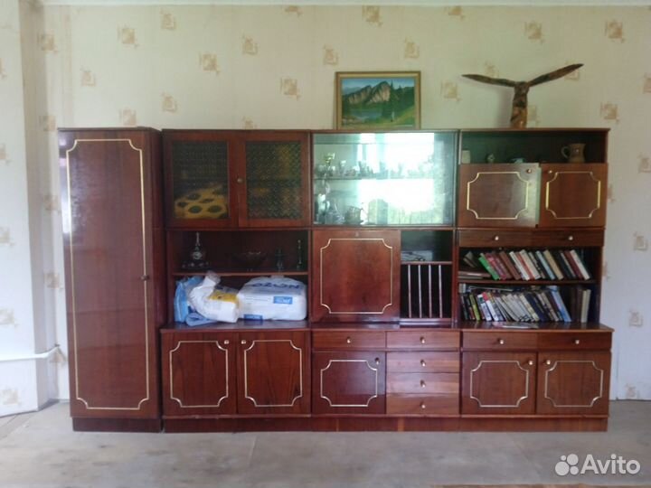 Шкаф стенка