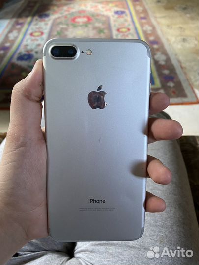 Телефон iPhone 7 plus