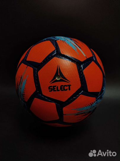 Футбольный мяч select