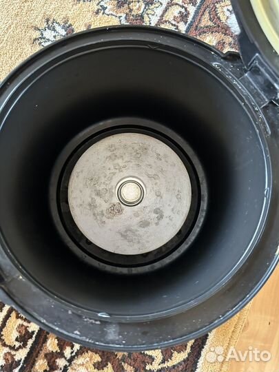 Мультиварка Redmond с выпечкой