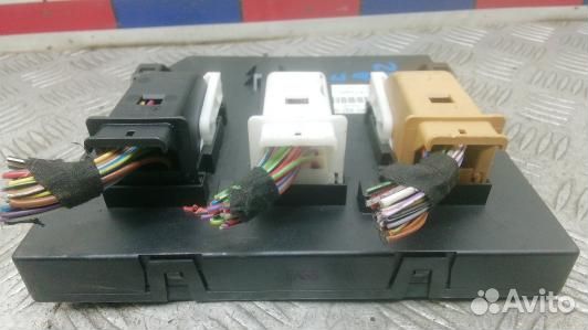Блок комфорта volkswagen golf 6 (SEA32M301)