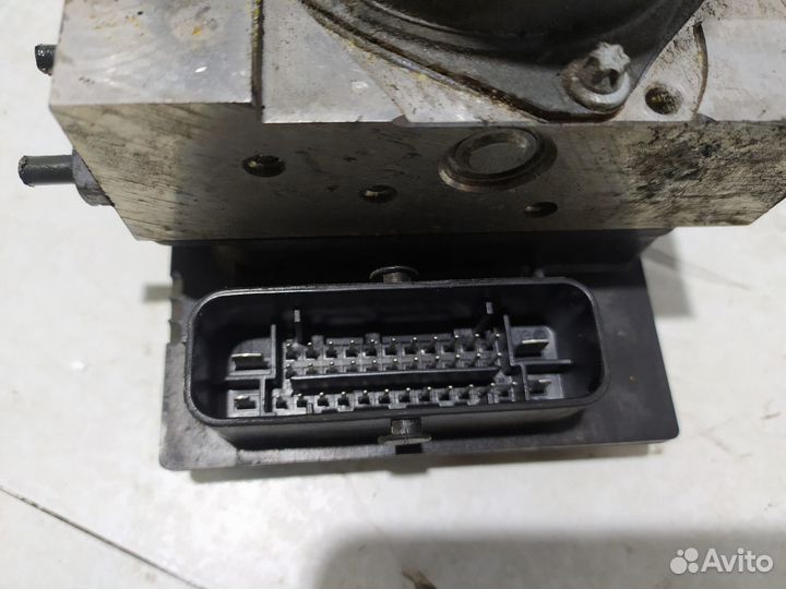 Блок ABS (насос) Mercedes-Benz E-Class