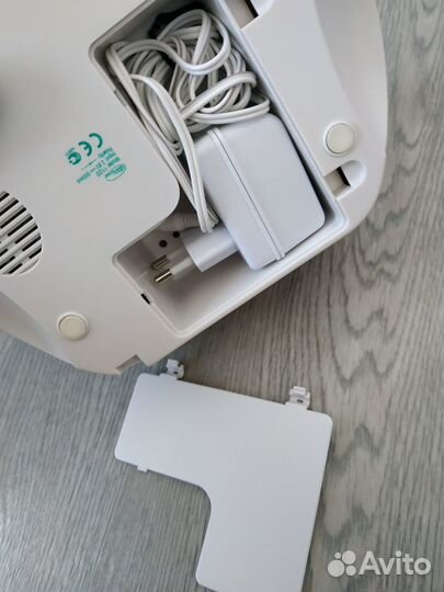 Маникюрный аппарат, воротник вязаный