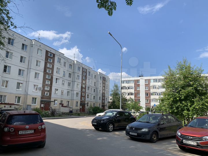 3-к. квартира, 73,8 м², 2/5 эт.