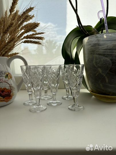 Хрустальные стопки рюмки