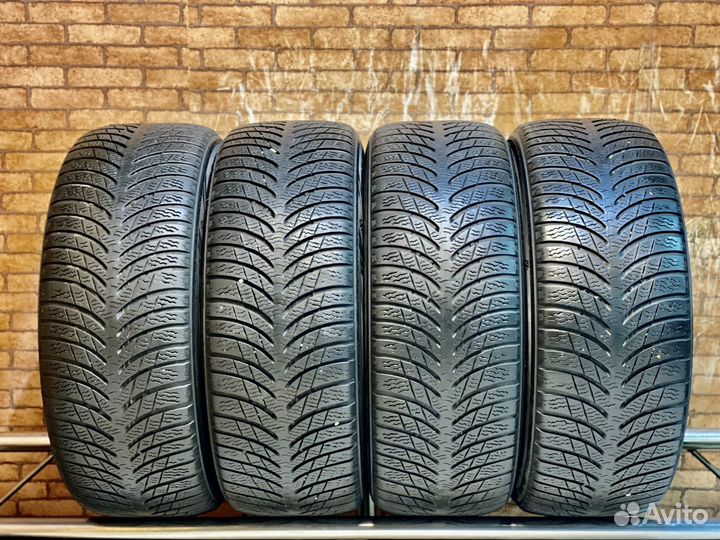 Marshal I'Zen MW15 215/55 R16