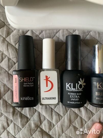 Лампа для ногтей sun x5 почти новая+ гель лаки