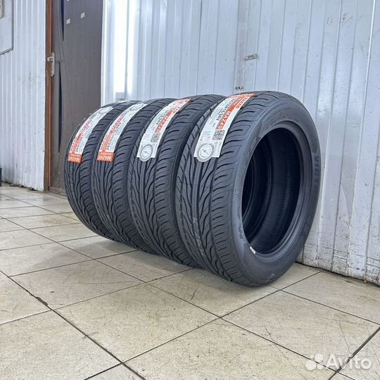 Maxxis MA-Z4S Victra 275/55 R20