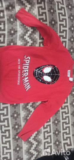 Свитер человек паук