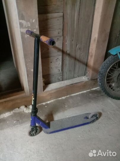 Трюковой самокат