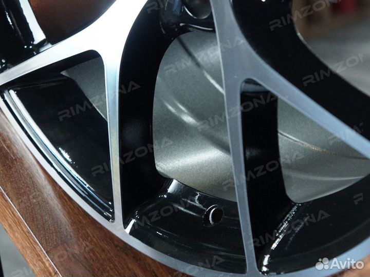 Литые диски HRE R17 для Mazda. Арт515