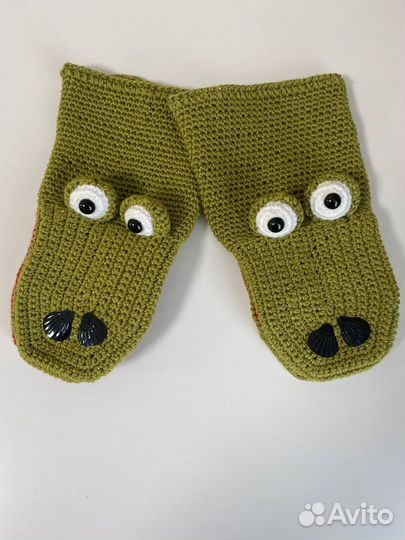 Логопедическая игрушка варежка