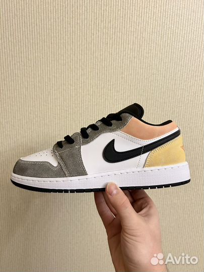 Кроссовки Jordan 1 Low SE “Flight Club”