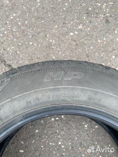 Goodyear Eagle F1 All Season 235/65 R17 104