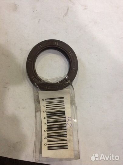 Сальник коленвала Toyota