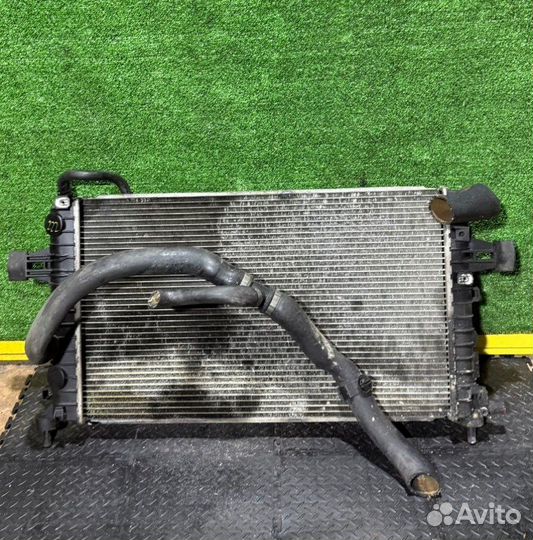 Радиатор (основной) Opel Astra 1.4 2006