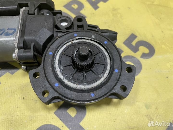 Моторчик стеклоподъемника зп Kia Ceed