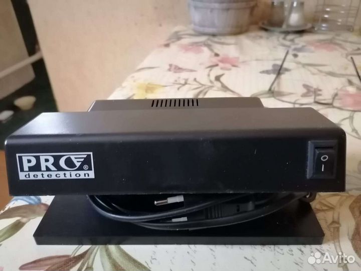 Детектор для проверки банкнот