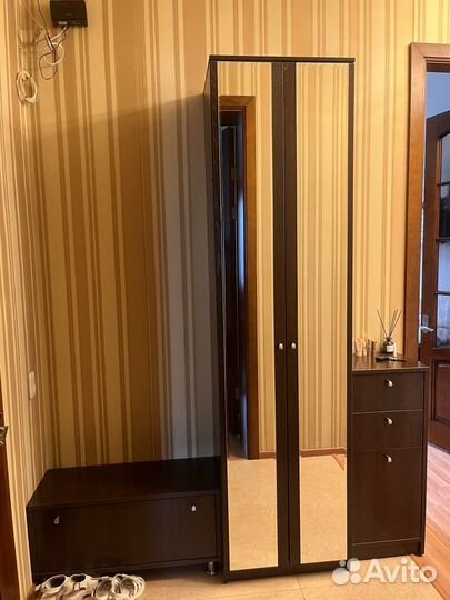 Прихожая мебель шкаф бу