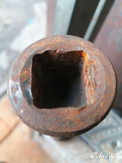 Балонный ключ