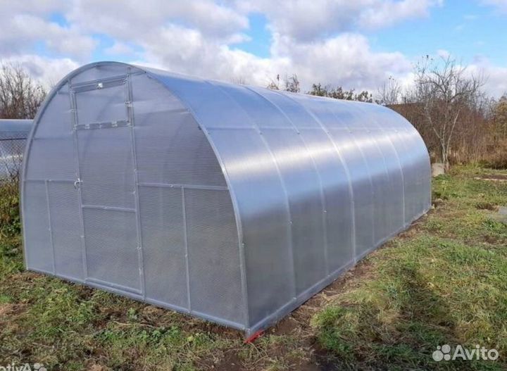 Теплица из поликарбоната