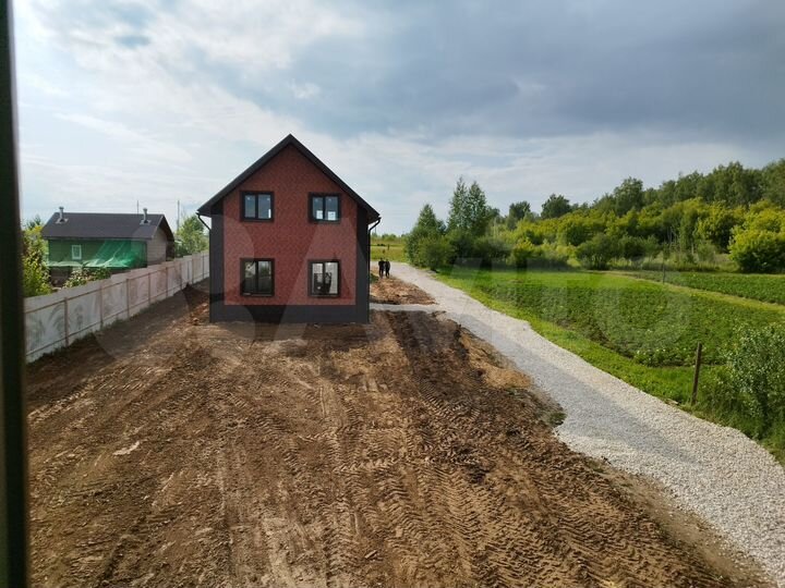 Дом 100 м² на участке 10 сот.