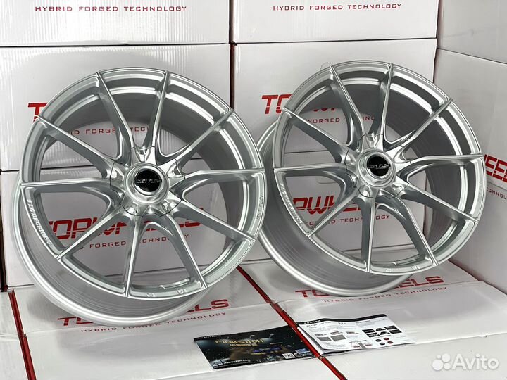 Makstton FF011 18 8.5J 5x114.3 вес 8.8kg Silver