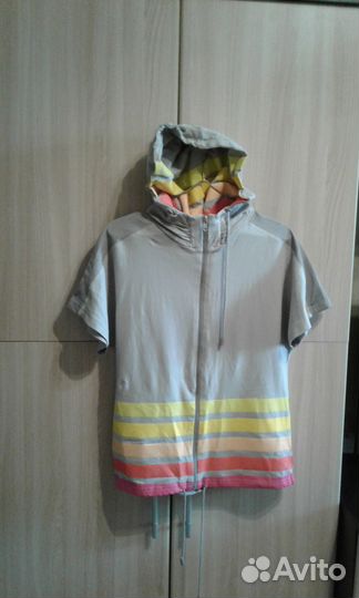 Кофты,блузки,джинсы-всё по100р