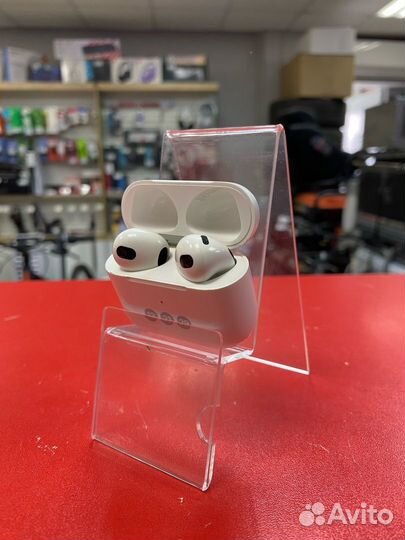 Беспроводные наушники Apple AirPods 3