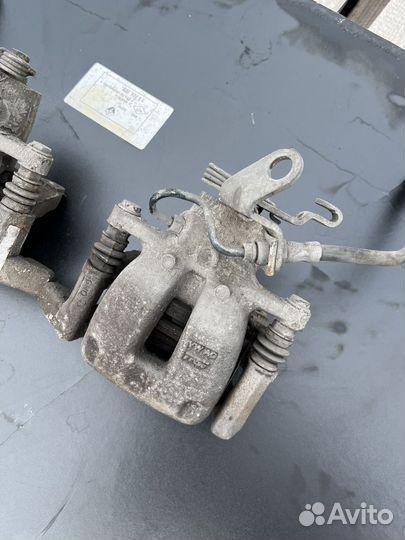 Skoda octavia a5 суппорт задний