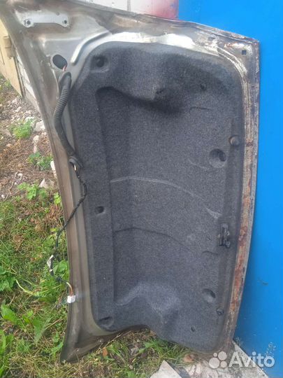 Крышка багажника митсубиси лансер 10