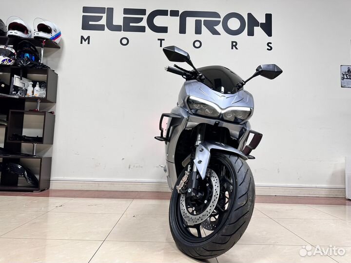 Электромотоцикл Panigale S