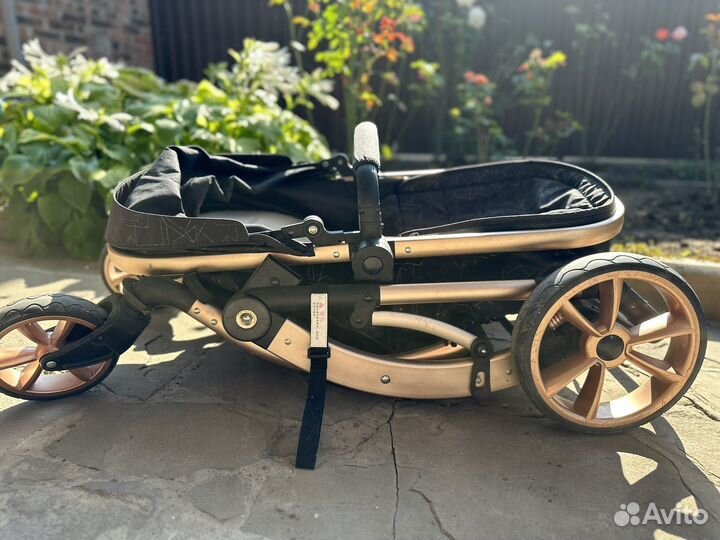 Коляска 2 в 1 luxmom