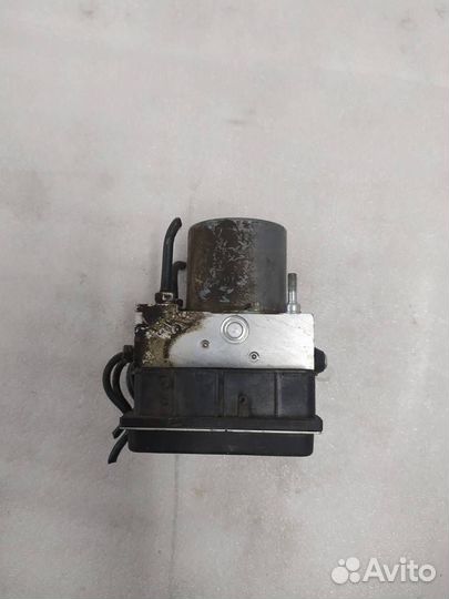 Блок ABS (насос) Subaru Forester 3 SH