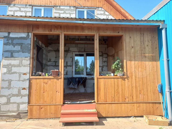 Дом 108 м² на участке 7 сот.