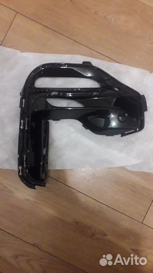 Накладка противотуманная BMW G05 X5 левая