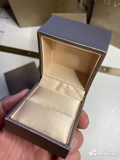 Коробка Bvlgari для кольца