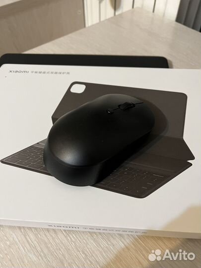 Оригинальная чехол-клавиатура и мышь Xiaomi pad 5