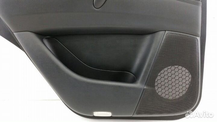 Обшивка двери задняя левая Nissan Patrol Y62