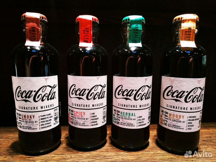 Coca cola signature mixers. Coca Cola Signature. Кока-кола в стекле Signature. Напитки в ассортименте.