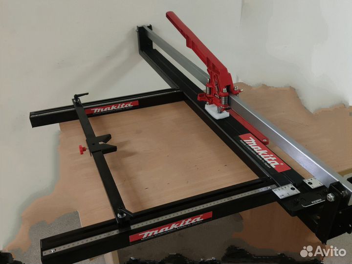Плиткорез Makita 1300 mm. Режет До 15 мм