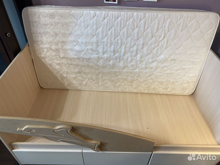 Детская кровать дельфин с матрасом