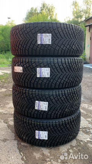 Michelin X-Ice North 4 SUV 265/40 R22 106T