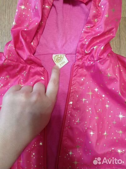 Ветровка для девочки