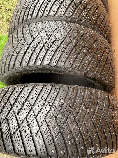 Goodyear UltraGrip 215/55 R16