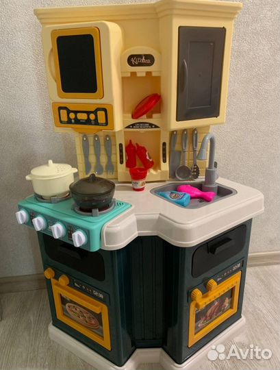 Детская кухня вода,пар,свет, звук новая