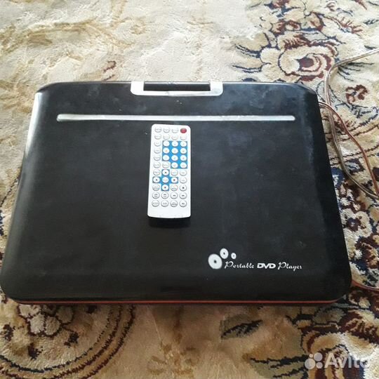 Продам автомобильный дивиди