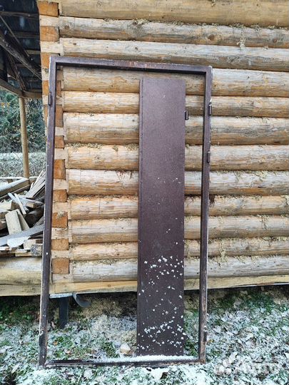 Дверь входная металлическая