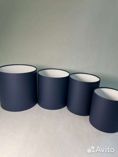 Коробка цветочная подарочная