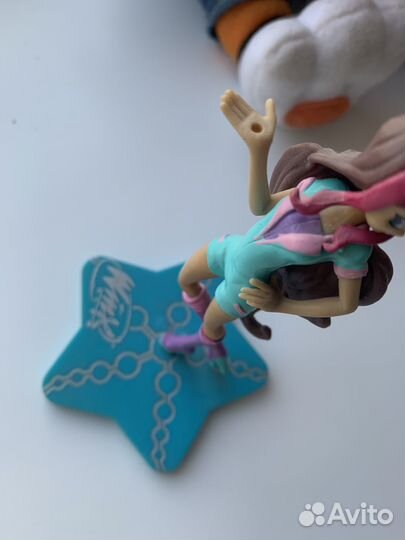 Winx фигурки Лейла с подставкой